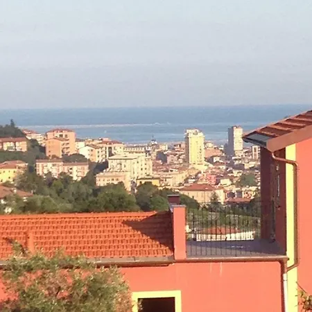 Oda ve Kahvaltı B.e.a. Maison La Spezia