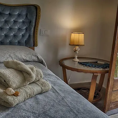 B.e.a. Maison Bed and breakfast 3*