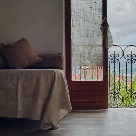 B.e.a. Maison Bed & Breakfast