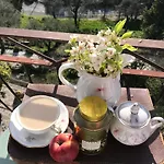 B.e.a. Maison 3*