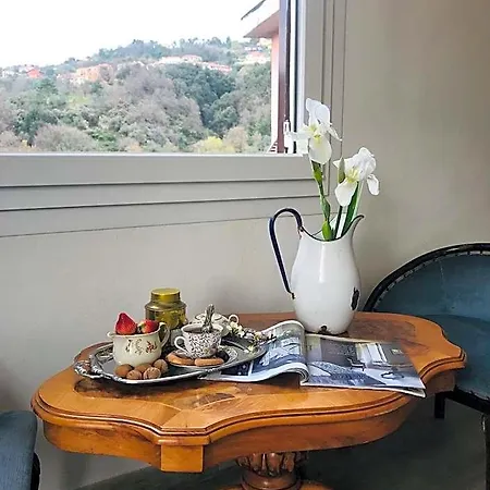 Alojamento de Acomodação e Pequeno-almoço B.e.a. Maison La Spezia