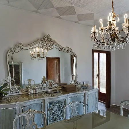 B.e.a. Maison Bed & Breakfast 3*