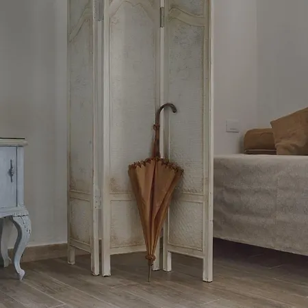 B.e.a. Maison Bed & Breakfast 3*